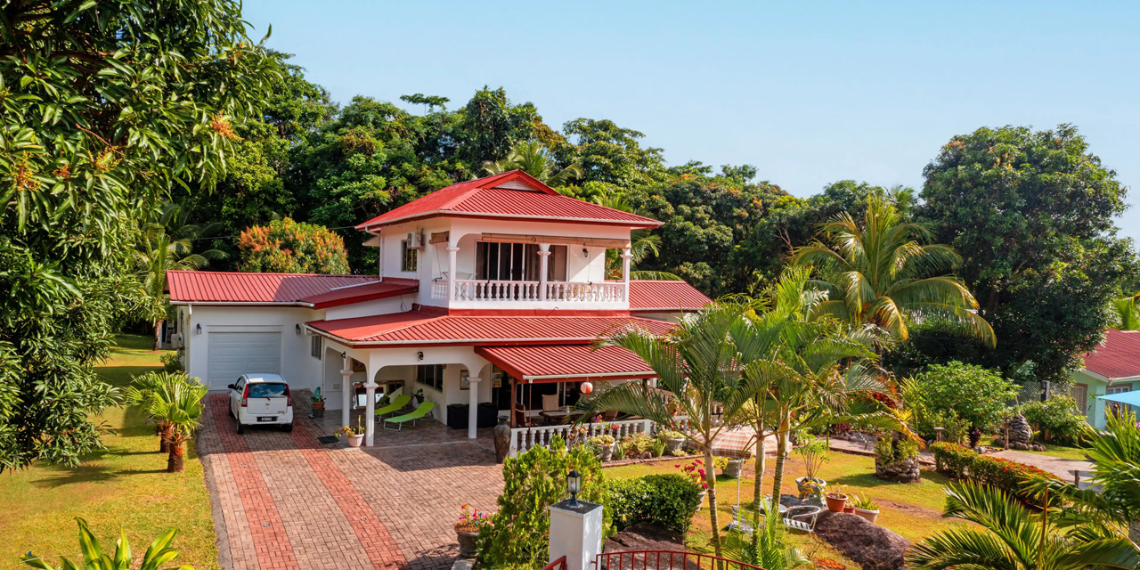 The Orchard Holiday Home Mahé
